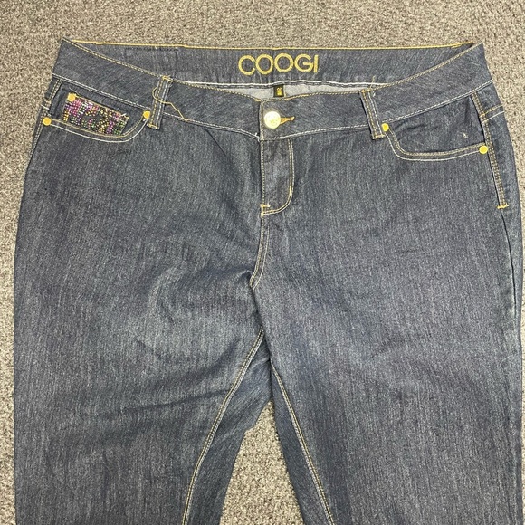 COOGI Women's Slim Straight Leg Embroidered Pockets Dark Wash Jeans Size 20W - Picture 2 of 7
